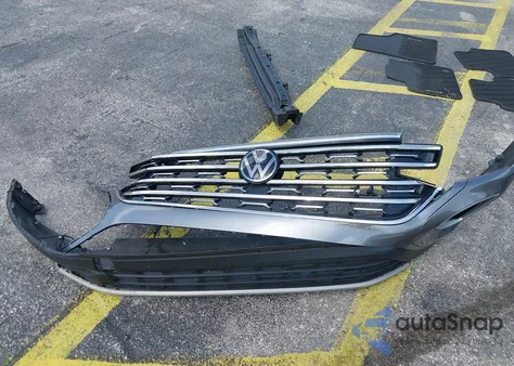 2024 Volkswagen Atlas 2.0T Sel z USA, uszkodzony, nr VIN 1V2BR2CA9RC532324